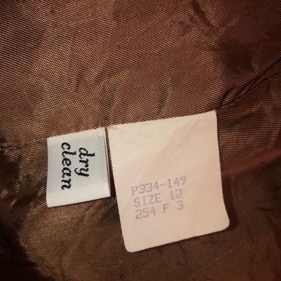 💐EUC 💐 Beautiful Tan 💯 Percent Wool Blazer - Picture 6 of 7